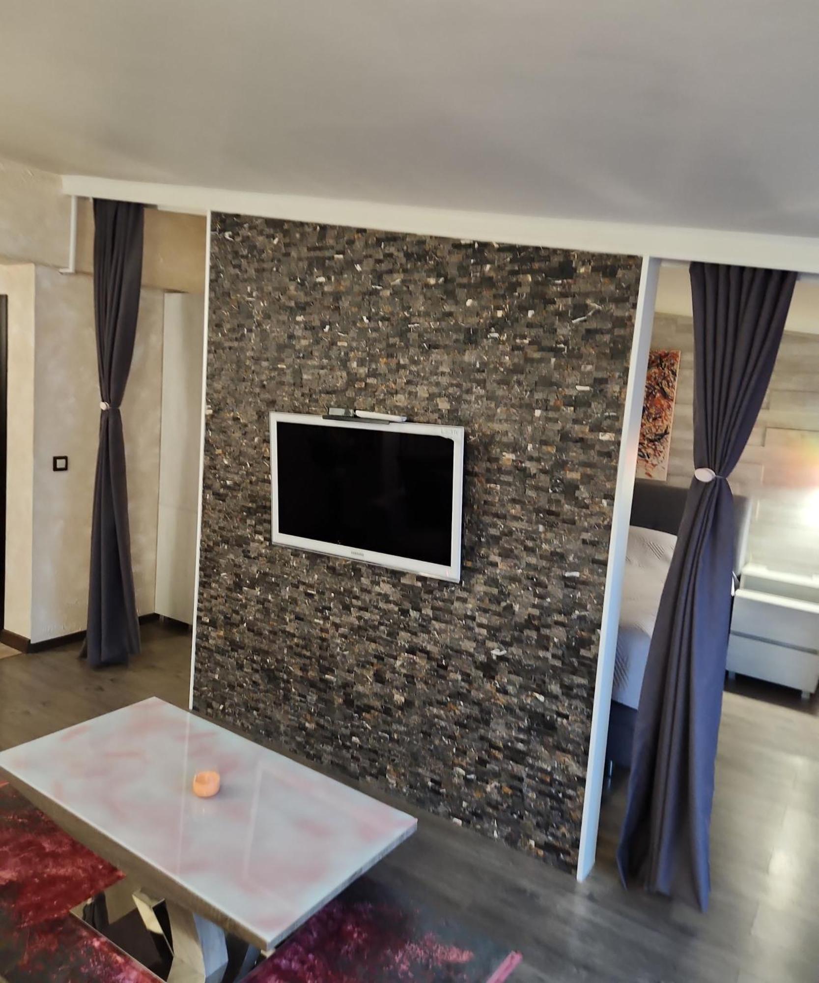 Grande Spa Deluxe Studios Sliven 外观 照片